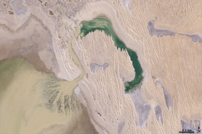 Is your glass half full, or half empty? . . . Lake Eyre, NASA photo.